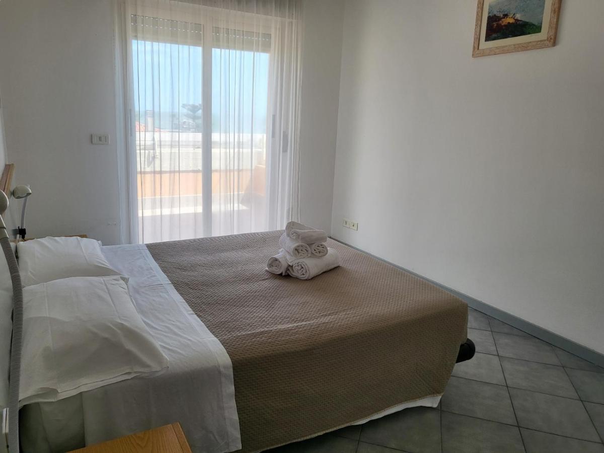 Residence Le Palme Grottammare Exterior photo