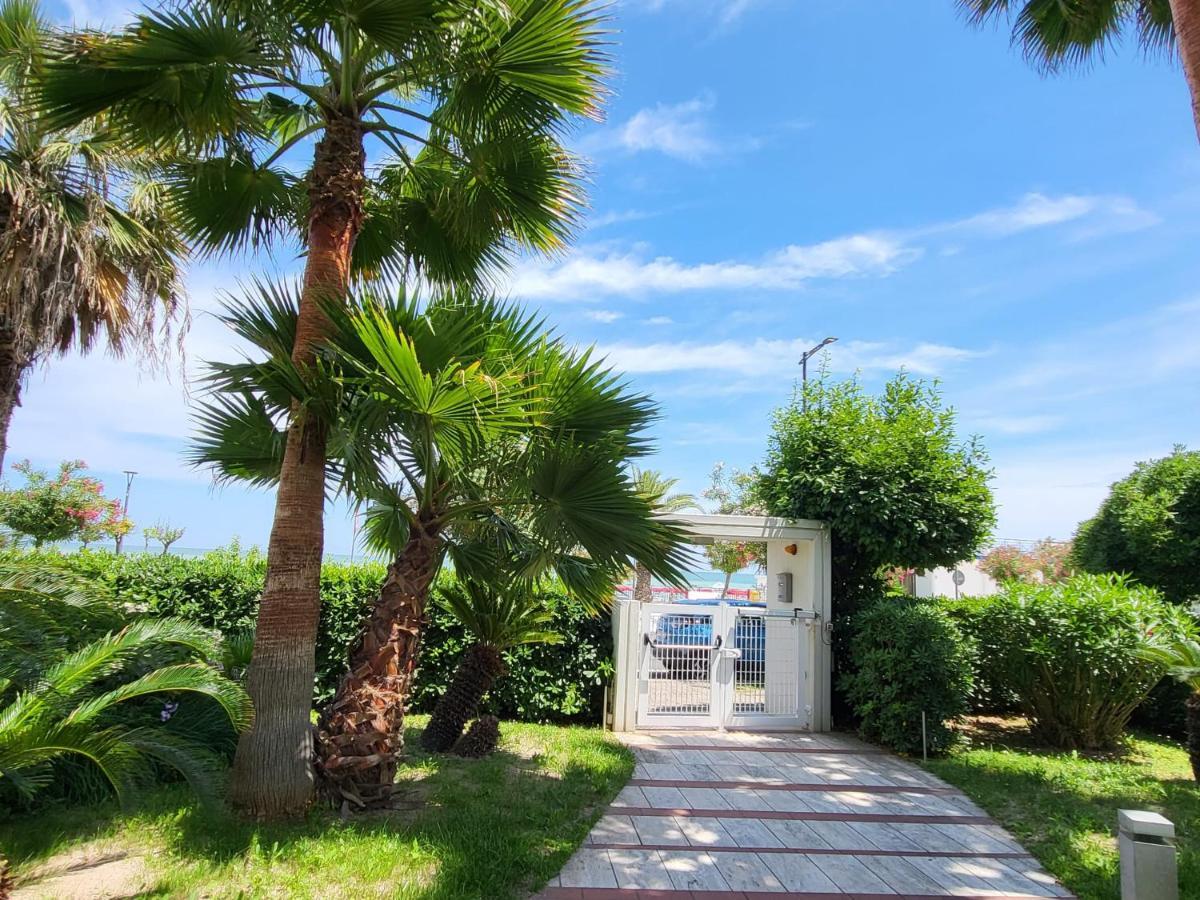 Residence Le Palme Grottammare Exterior photo